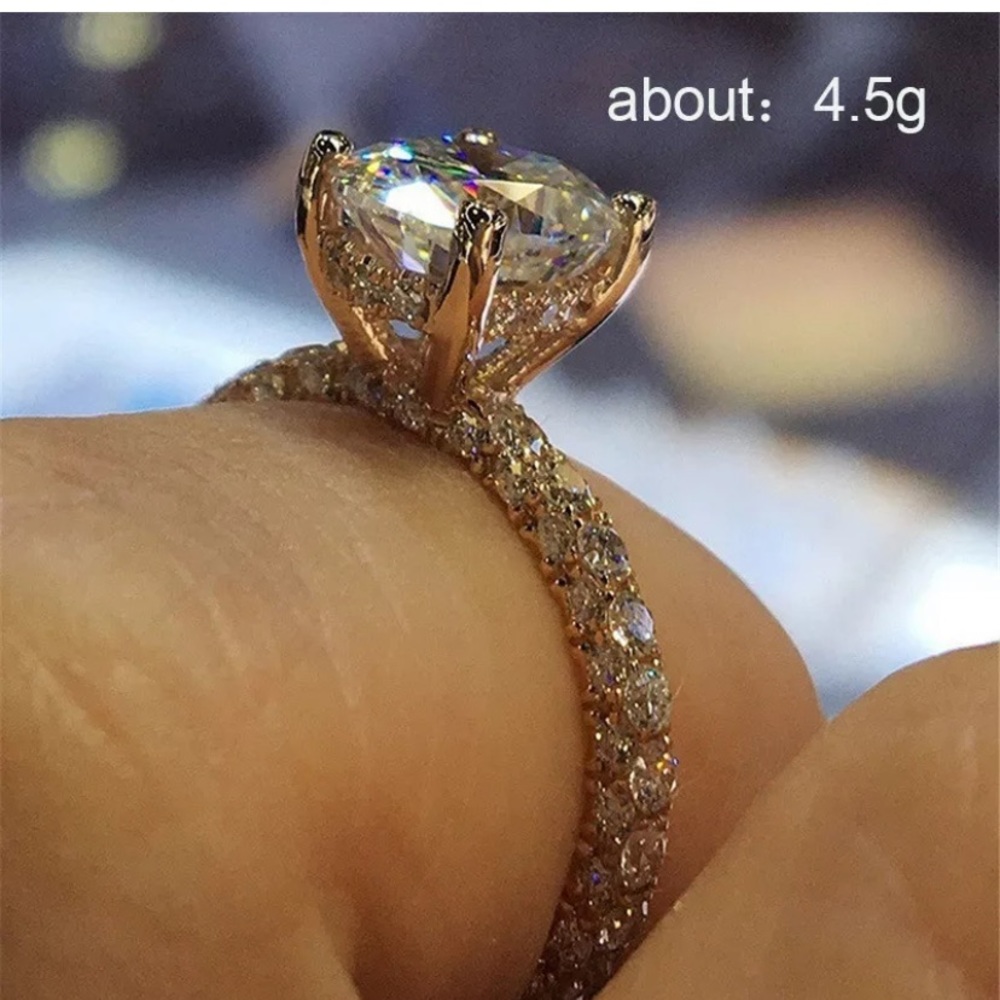 Gorgeous RoseGold Women RingRound Cut WhitSapphire - Picture 5 of 7